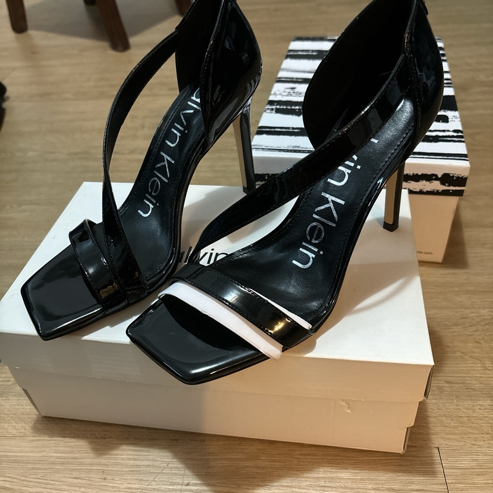 Calvin Klein Glossy Black heels